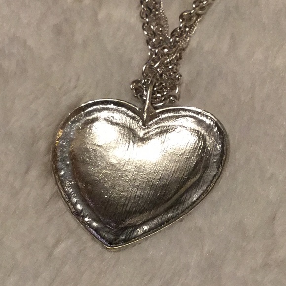 Heart Necklace and earrings set - Picture 5 of 6